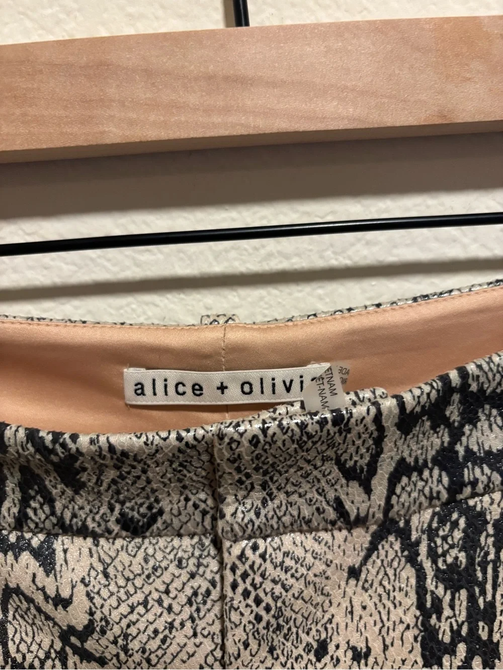 Faux Leather Snake-Print Women's Shorts in Beige and Black - Picture 2 of 3
